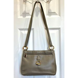 WORTHINGTON - EUC Vintage Leather Shoulder Bag in Taupe. SWEET!